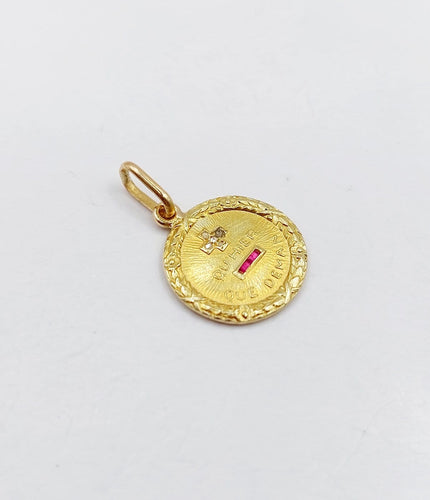 Augis - Pendentif médaille d'amour en or 18k, rubis et diamants 58 Facettes A07123
