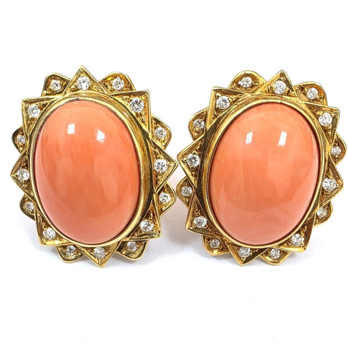 Boucles d'oreilles en or jaune 18 kt, corail rose et diamants 58 Facettes 442/26 E 246/26