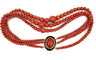 Collier trois rangs en corail avec fermoir en or jaune 18 kt 58 Facettes 221/26 H 114/26