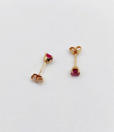 Puces d'oreilles vintage en or rose 18k et spinelles roses 58 Facettes A07556