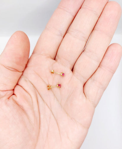 Puces d'oreilles vintage en or rose 18k et spinelles roses 58 Facettes A07556