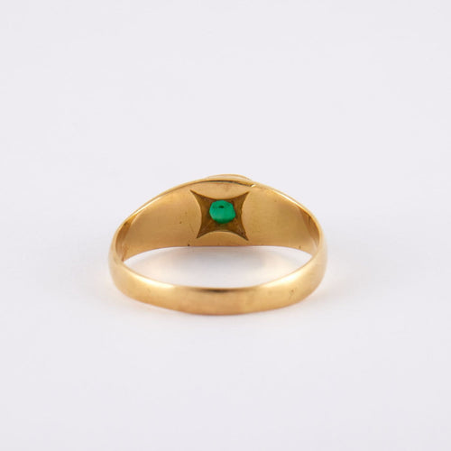 60 Bague jonc en or jaune et émeraude 58 Facettes Bague