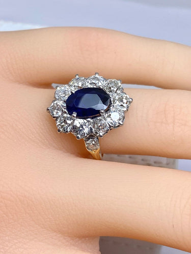 50 Bague marguerite en or 18 carats, saphir et diamants 58 Facettes AB735