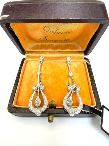 Boucles d'oreilles en or blanc et diamants 58 Facettes 296/26 H