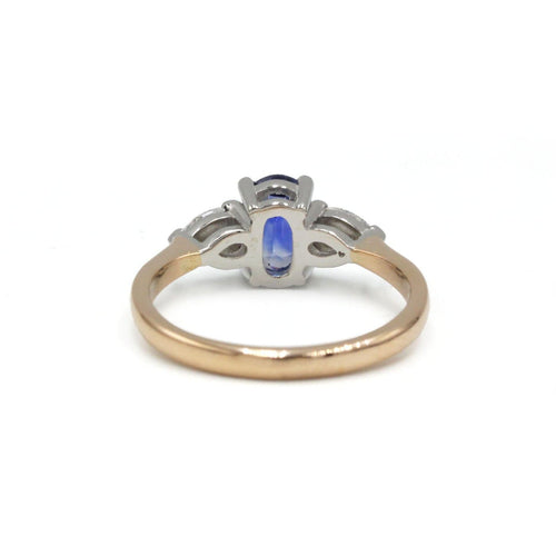 54 Bague en or 750, diamants et saphir Ceylan non chauffé 58 Facettes SA069