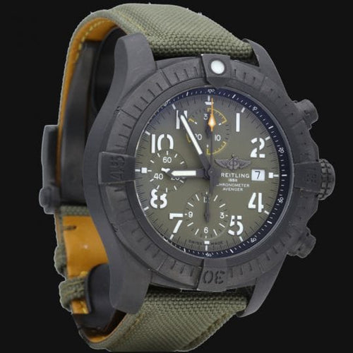 Breitling Avenger - Montre chronographe 45 Night Mission 58 Facettes MT47260