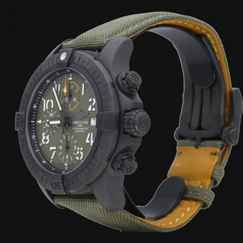 Breitling Avenger - Montre chronographe 45 Night Mission 58 Facettes MT47260