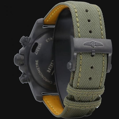 Breitling Avenger - Montre chronographe 45 Night Mission 58 Facettes MT47260