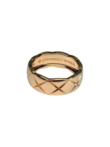 50 Chanel Coco Crush - Bague petit modèle en or rose 58 Facettes 2156