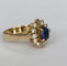 50 Bague en or jaune 18K avec saphir et diamants 58 Facettes ring