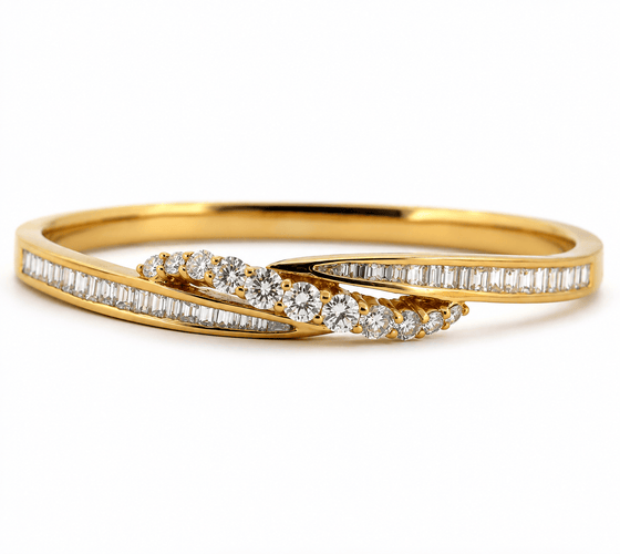 Bracelet jonc en or jaune 18 carats et diamants 58 Facettes 90952