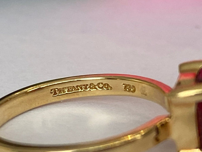 50 Tiffany & Co. Paloma Picasso - Bague en or jaune et tourmaline rubellite 58 Facettes ring