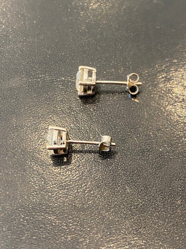 Puces d'oreilles - Boucles d'oreilles en or 750 et diamants 58 Facettes LP254
