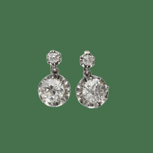 Boucles d'oreilles dormeuses en or 18k, platine et diamants 58 Facettes FB11734
