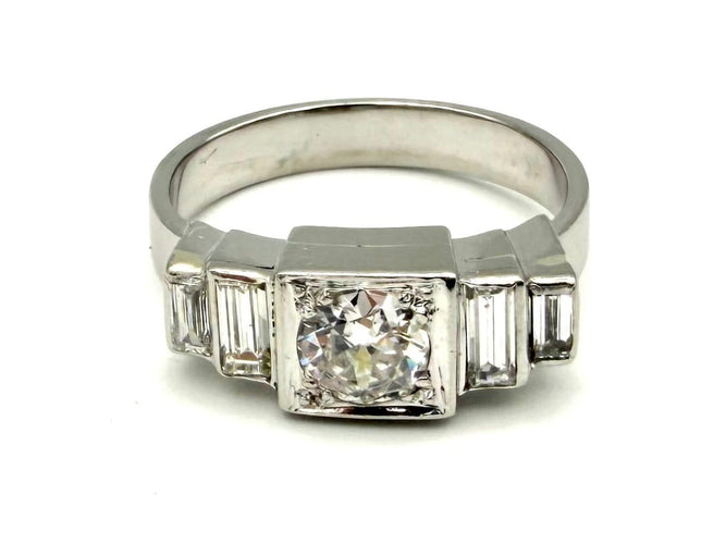 58 Art déco - Bague en platine et diamants 58 Facettes ANTIC BG