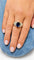 59 Bague en or jaune 18 carats, saphir ovale et diamants 58 Facettes Ss