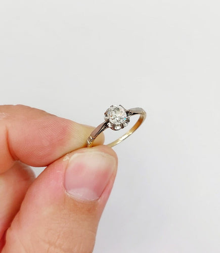 53 Bague solitaire Art déco en or 18K, platine et diamant 58 Facettes A07594
