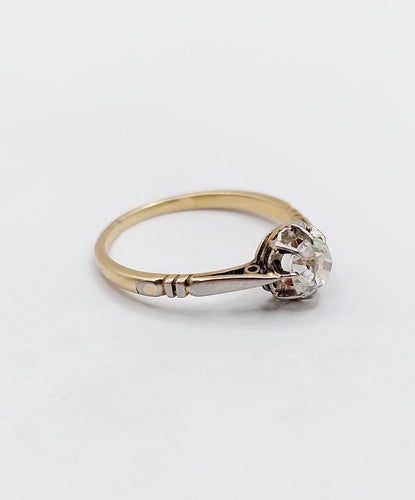 53 Bague solitaire Art déco en or 18K, platine et diamant 58 Facettes A07594