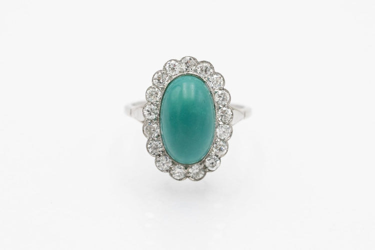55 Bague ovale en platine avec turquoise et diamants 58 Facettes 12386A