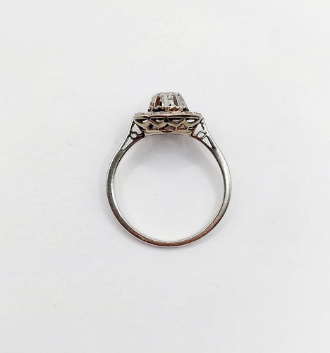 51 Art déco - Bague géométrique en or blanc, platine et diamants 58 Facettes A07610