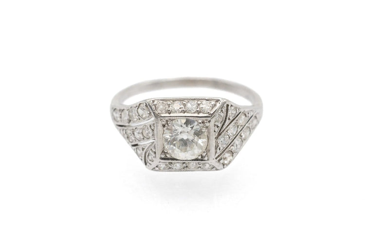 52 Art Déco - Bague en platine et diamants taille ancienne 58 Facettes 13500