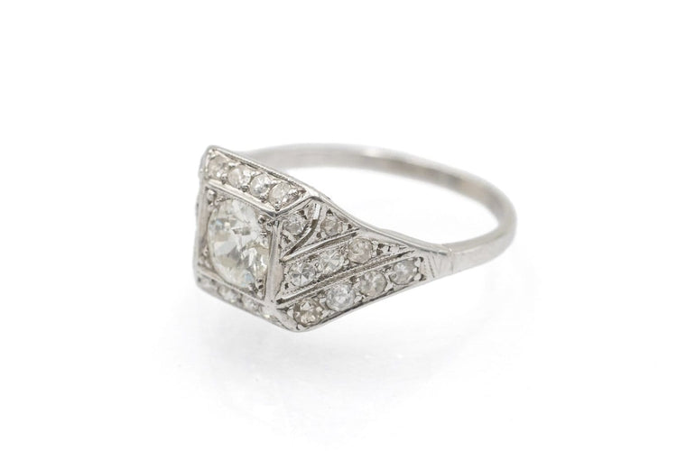 52 Art Déco - Bague en platine et diamants taille ancienne 58 Facettes 13500