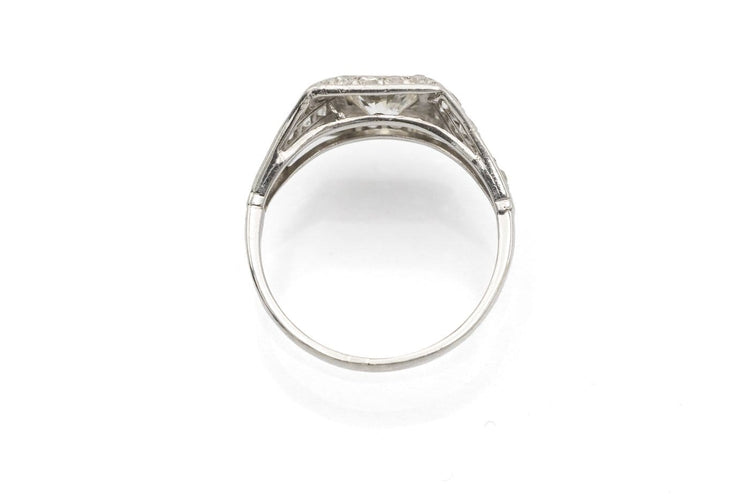 52 Art Déco - Bague en platine et diamants taille ancienne 58 Facettes 13500