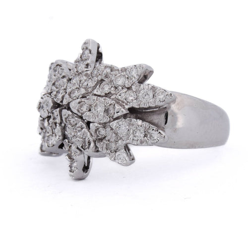 54 Bague florale en or blanc 18 kt et diamants 58 Facettes AN697 '(0769)