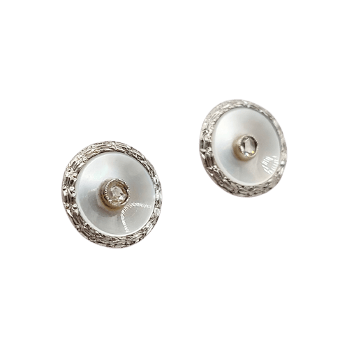 Boutons de col Art déco en or 18k, platine, nacre et diamant 58 Facettes A07621
