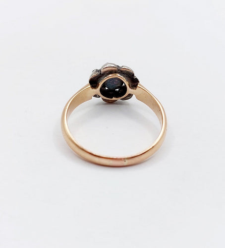 60 Victorienne - Bague marguerite en or rose 18k, argent et diamants 58 Facettes A07628