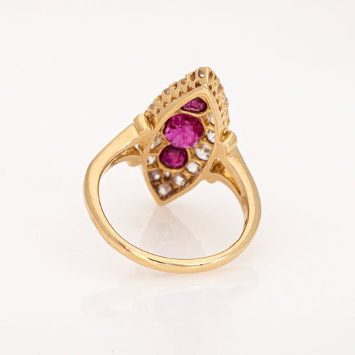 Bague 52 Bague navette victorienne antique en or jaune 18k, rubis de Birmanie et diamants 58 Facettes G13947