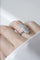 62 Bague marquise ancienne en or blanc et diamants 58 Facettes