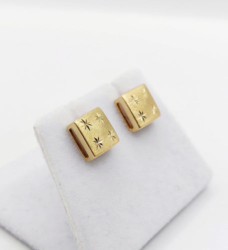 Puces d'oreilles vintage en or 18K à étoiles ciselées 58 Facettes A07633