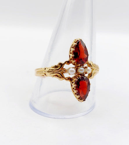 66 Bague marquise antique en or rose 18k, grenat poire et perles 58 Facettes A07643
