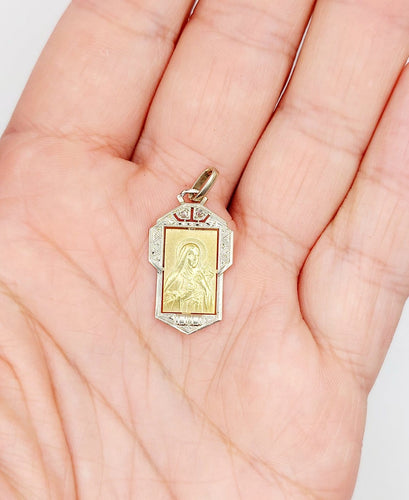 Médaille religieuse Art déco en or 18k, Vierge Marie et diamants 58 Facettes A07647