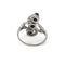 56 Bague ancienne en or blanc, saphirs et diamants 58 Facettes 260188R