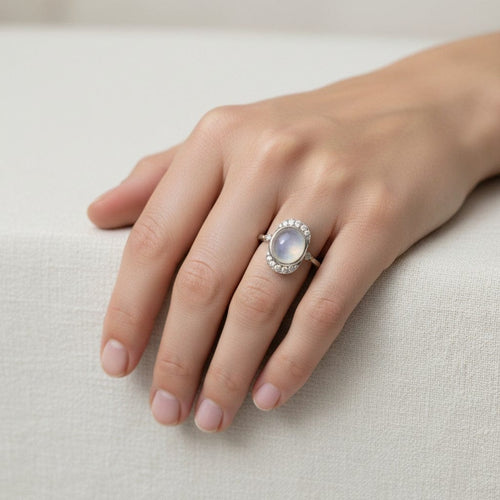 54 Art déco - Bague en or 18k, pierre de lune et diamants 58 Facettes RI-1083