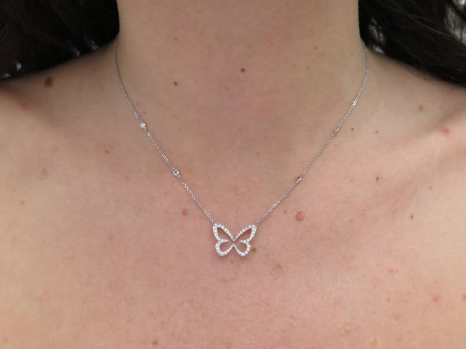 Messika Butterfly PM - Collier en or blanc et diamants 0,58 ct 58 Facettes 276120