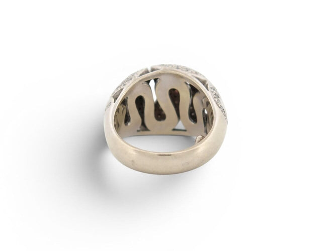 48 Bague dôme serpent en or blanc 18k et 130 diamants 58 Facettes 276024