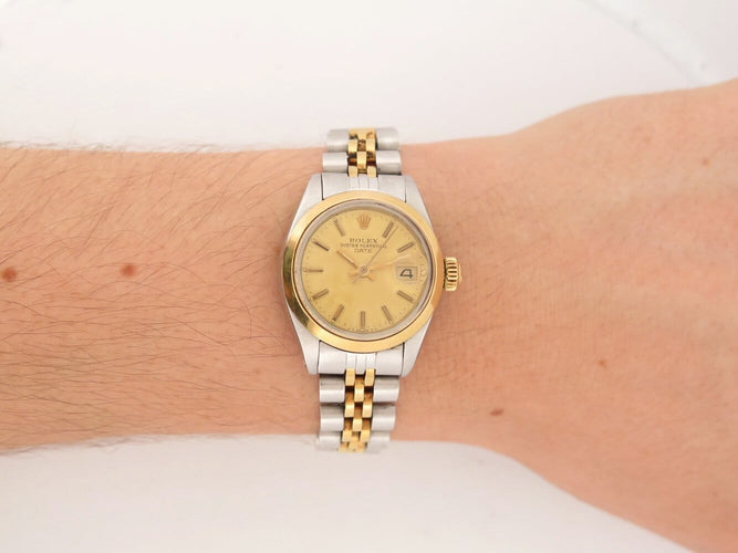Rolex - Montre Oyster Perpetual Datejust Lady en or 18k et acier 58 Facettes 276085