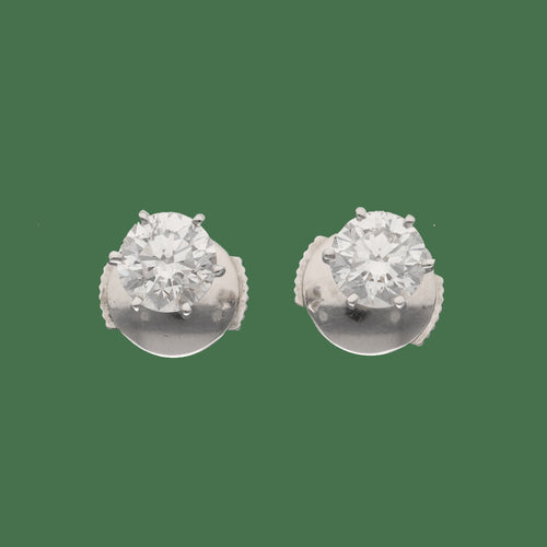 puces-doreilles-or-gris-18k-et-platine-deux-diamants-054-ct-g-vs-vers-2010.jpg