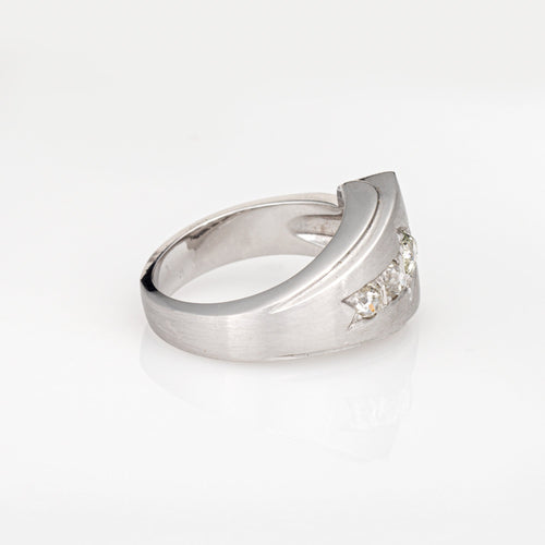 Bague 53 Bague flèche vintage en or blanc 14 carats et diamants, tour de doigt 53 58 Facettes G14040