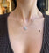 Collier Collier - Diamants effet taille émeraude en or gris 18 carats 58 Facettes C155