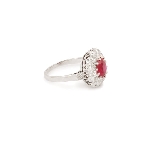 Bague 57 Bague marguerite en platine et or gris avec rubis birman et diamants 58 Facettes BRU55