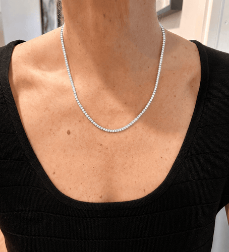 Collier Collier rivière diamants en or gris 18 carats 58 Facettes C142