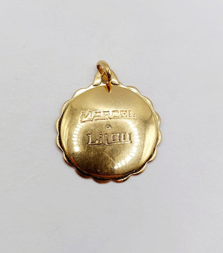 Augis - Pendentif médaille d'amour en or 18k et rubis 58 Facettes A07652