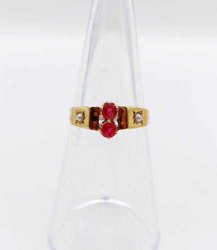 51 Bague toi et moi antique en or 18k, pierres rouges et perles 58 Facettes A07562
