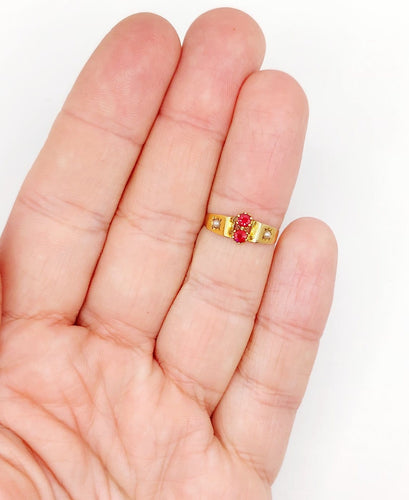 51 Bague toi et moi antique en or 18k, pierres rouges et perles 58 Facettes A07562