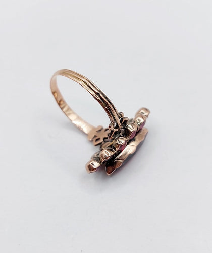 52 Bague marquise antique en or rose 18k et grenats 58 Facettes A07548