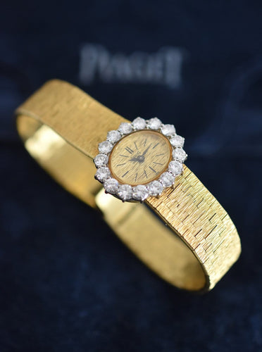 Piaget Haute Joaillerie - Montre en or jaune 18 carats et diamants 58 Facettes PIA-200